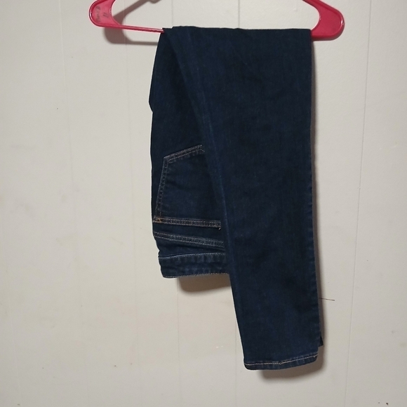 Lauren, Ralph Lauren ladies jeans size 4. Classic, skinny. - Picture 10 of 16